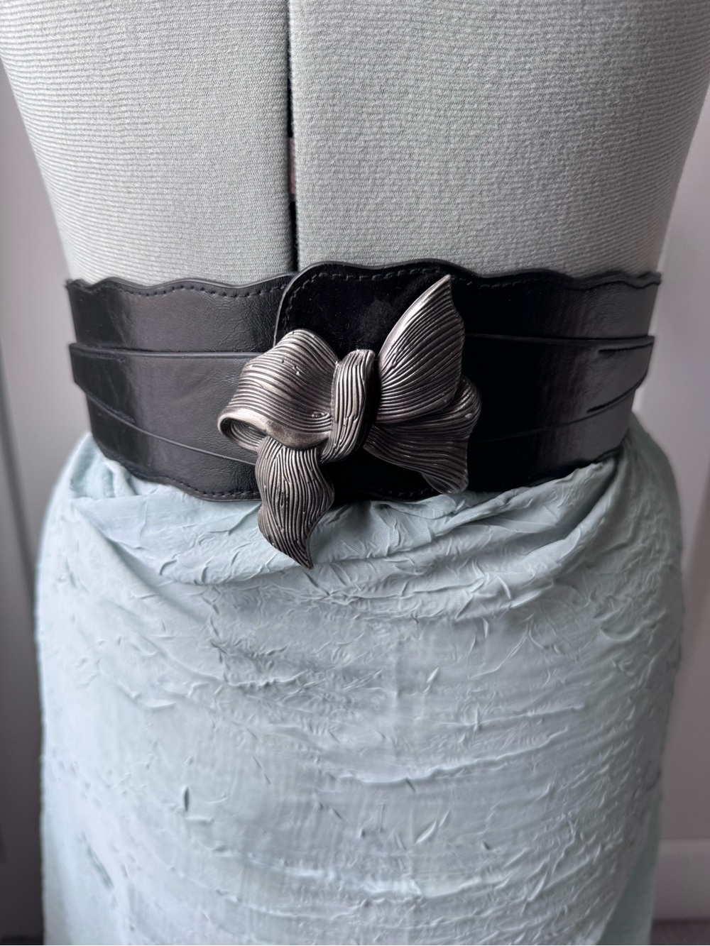 Vintage Wide Black Leather Waist Belt with Silver Bow Accent